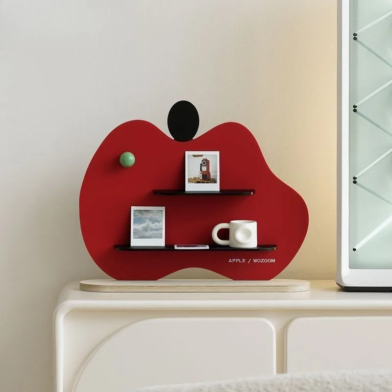 リビングルームクリーム色の風棚、玄関時計飾りオーナメント