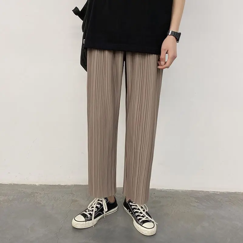 

Pleated Pants Men Fashion Casual Wide-leg Pants Mens Nine Point Streetwear Loose Straight Ice Silk Pants Mens Trousers BS51