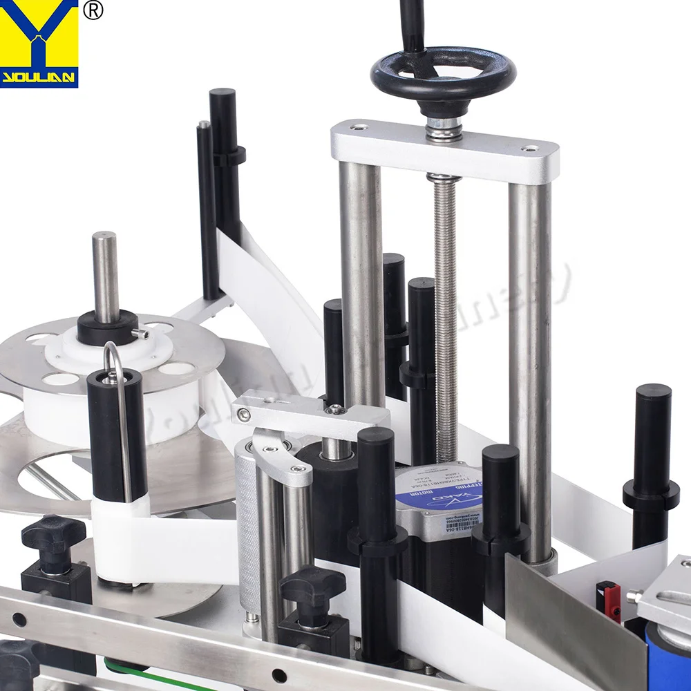 علي بابا الصين المورد التلقائي آلة وضع العلامات المسطحة حالة جديدة للزجاجات المواد الكيميائية ورقة مواد التعبئة والتغليف المعدنية المبرمج #3