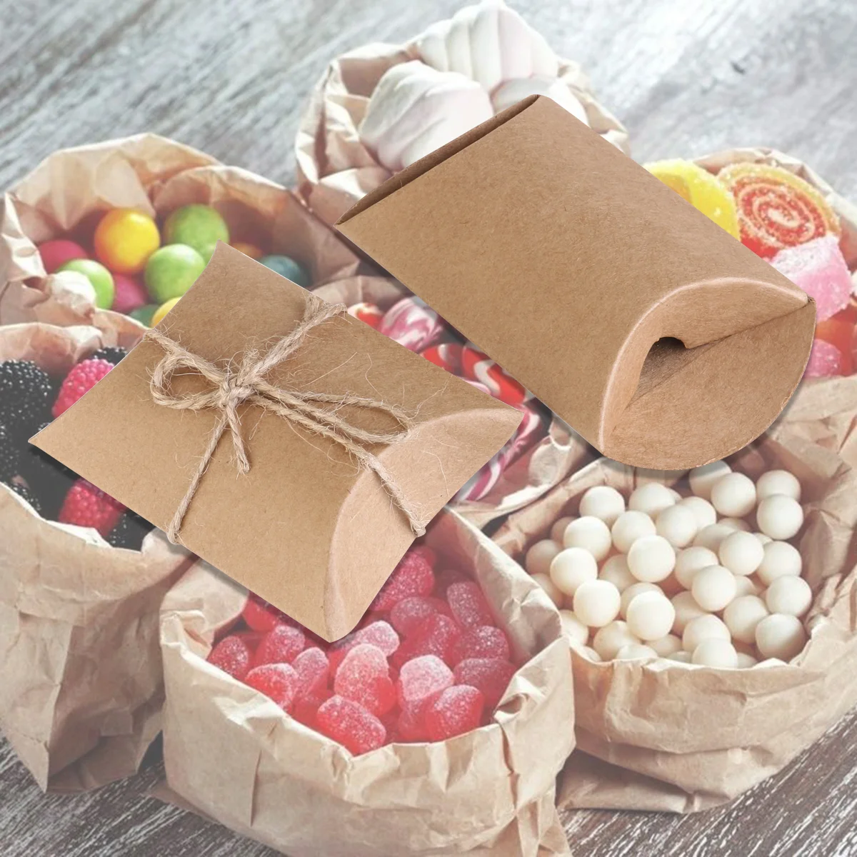 Kraft Vintage Boxes Brown Shabby Rustic Wrapping Gift Candy Boxes with Rope Wedding Favor Pack of 50