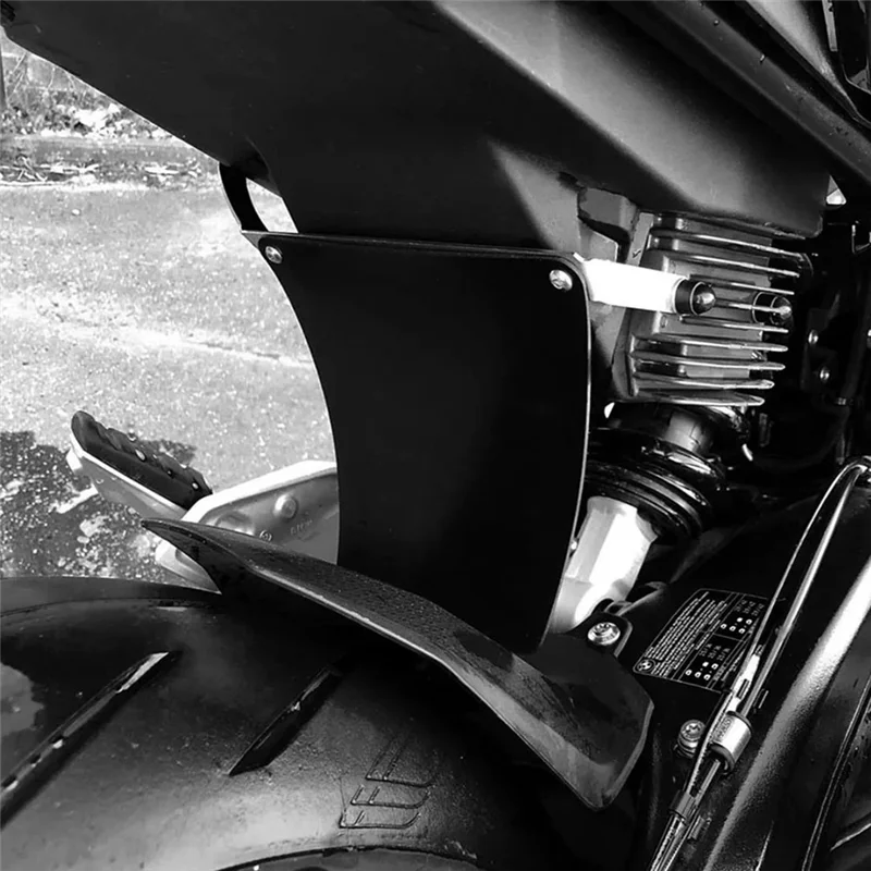 Powerful Motorcycle Mudguard Tire Hugger Splash Guard Cover Rear Shock Absorber Baffle For BMW F900XR F900R 2020-2024 Replacemen