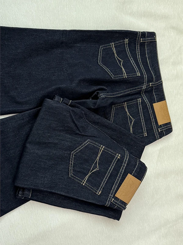 กางเกงยีนส์ทรงบานเอวต่ำสไตล์อเมริกันย้อนยุคสำหรับผู้หญิง ฤดูใบไม้ร่วง ฤดูหนาว ทรงหลวม ขาตรง กว้าง ยาวคลุมเท้า