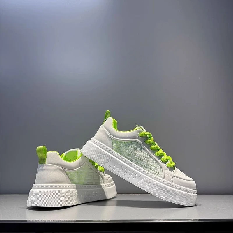 

New mesh breathable low-top board shoes trendy versatile soft sole lightweight casual shoes