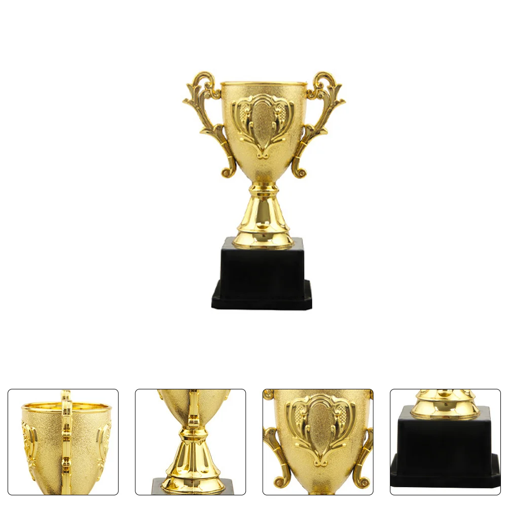 2 Pcs Children's Plastic Trophy Toys Creative Models Cup Kids Reward Prizes Trophies Award Car Gifts