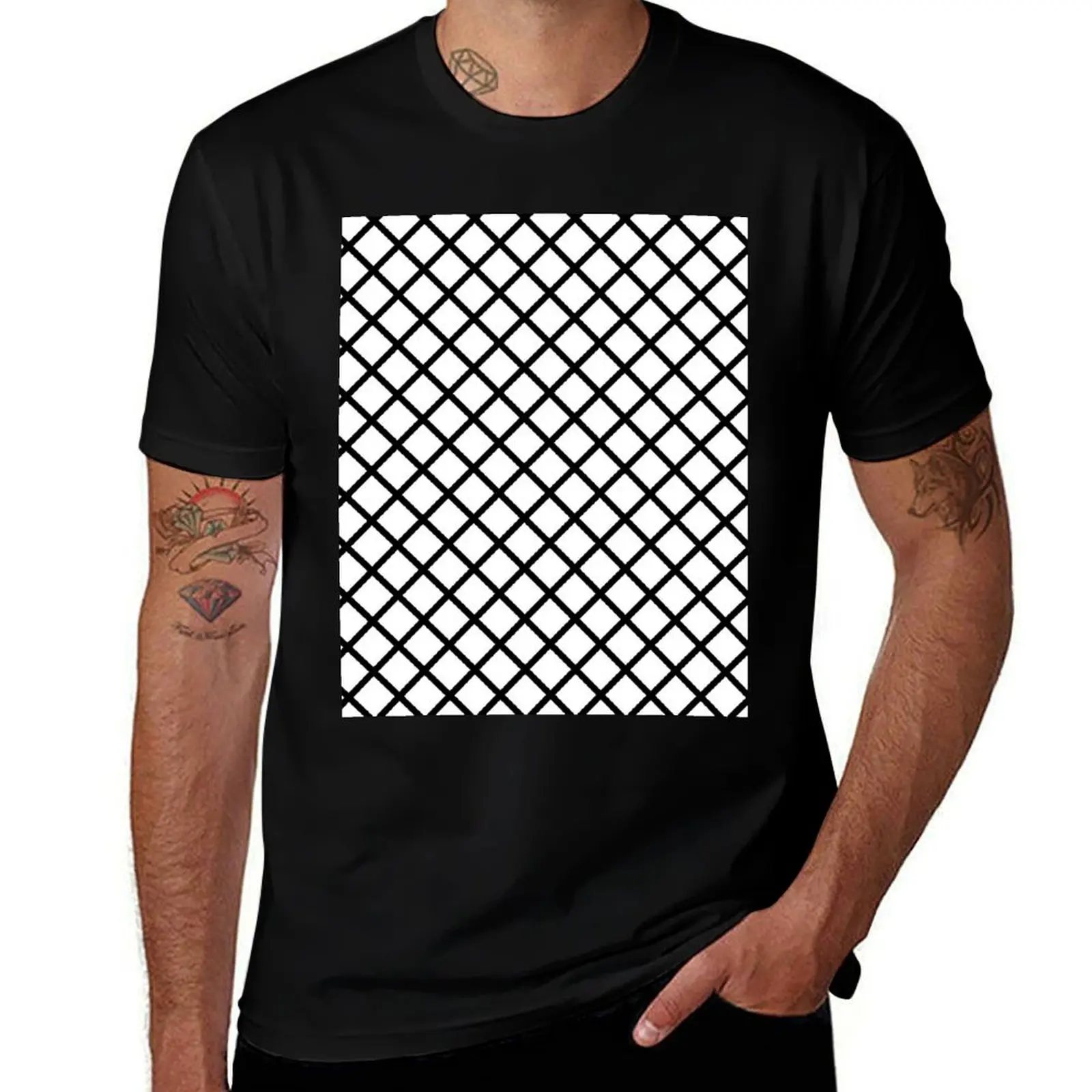 Criss Cross Pattern Black and White T-Shirt Lightweight Casual Summer T-Shirt