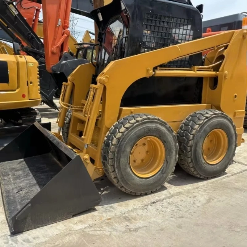 Source Factory Hot Selling Mini Skid Steer Loader, Small, Flexible, Durable, Construction Machinery, Forklift, Agricultural Use