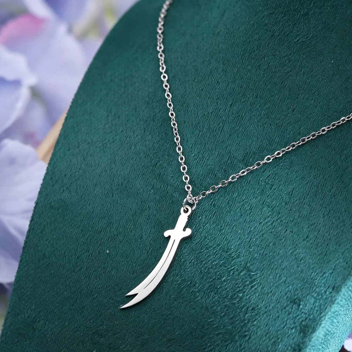 Minimalist Zulfiqar Curved Sword Pendant Necklace Anti-fade Stainless Steel Islamic Blade Neck Jewelry Unisex Daily Accessories