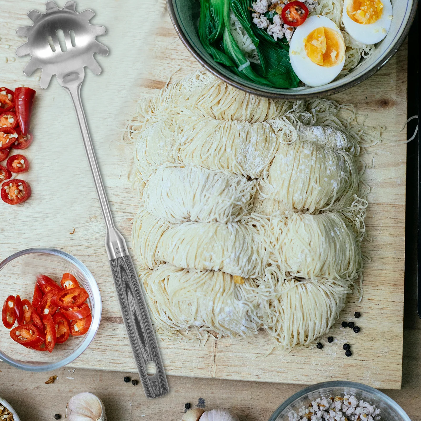 

Noodle Colander Stainless Steel Spaghetti Spoon Pasta Server Wood Handle Kitchen Accessory Multi-Purpose Spaghetti Spoon Server