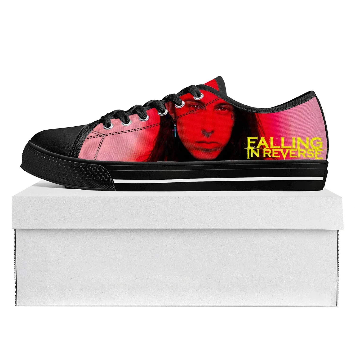 Falling In Reverse Low Top Punk Rock Band รองเท้าผ้าใบคุณภาพสูงบุรุษสตรีวัยรุ่น Custom รองเท้าคู่รองเท้าผ้าใบรองเท้า