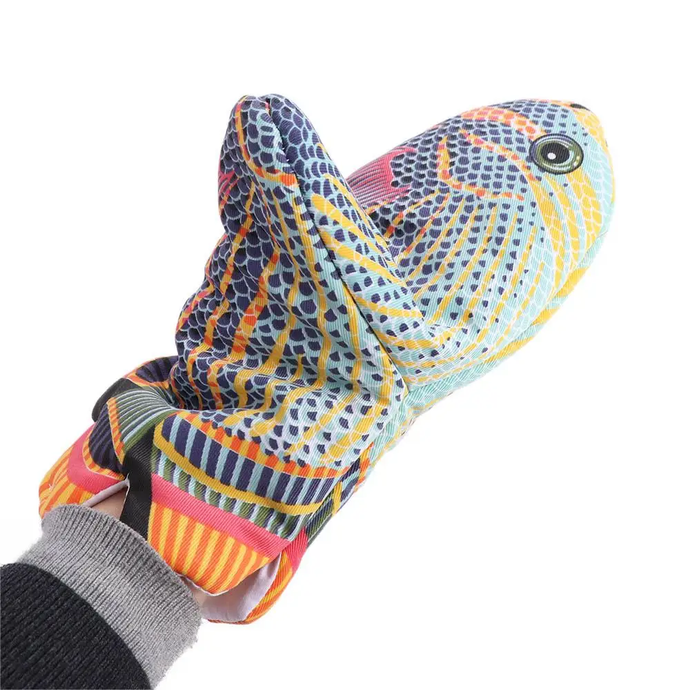 Picture 4: Non-slip Fish Shape Oven Mitts Anti-scalding Soft Baking Insulation Glove Cartoon Cotton BBQ Glove High Temperature Protection