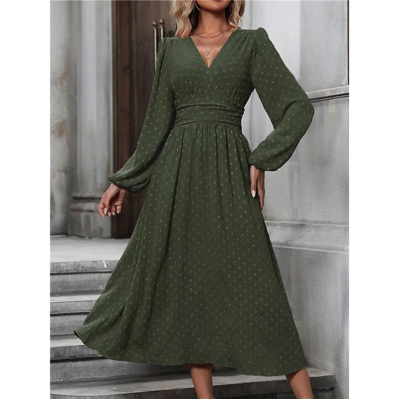 Sukienki maxi damskie na jesień, długi rękaw, dekolt w serek, wzór w kropki, wysoki stan, krój A, falbany, styl boho, długa sukienka na wakacje