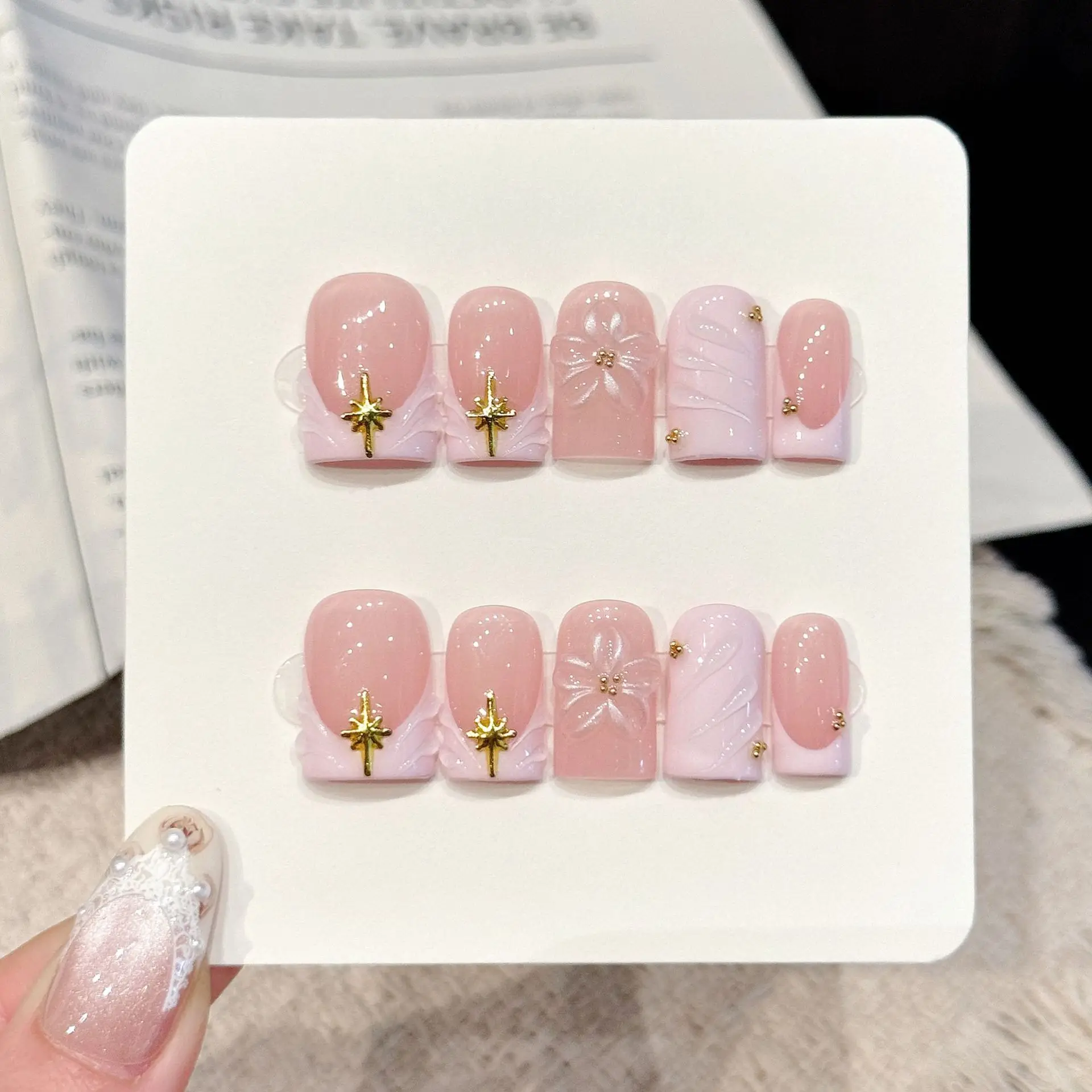 10pcs Handmade Nails Starry Pink Powder Soft Pink Gentle Wearable Nails Embossed Flowers Elegant Nail Art