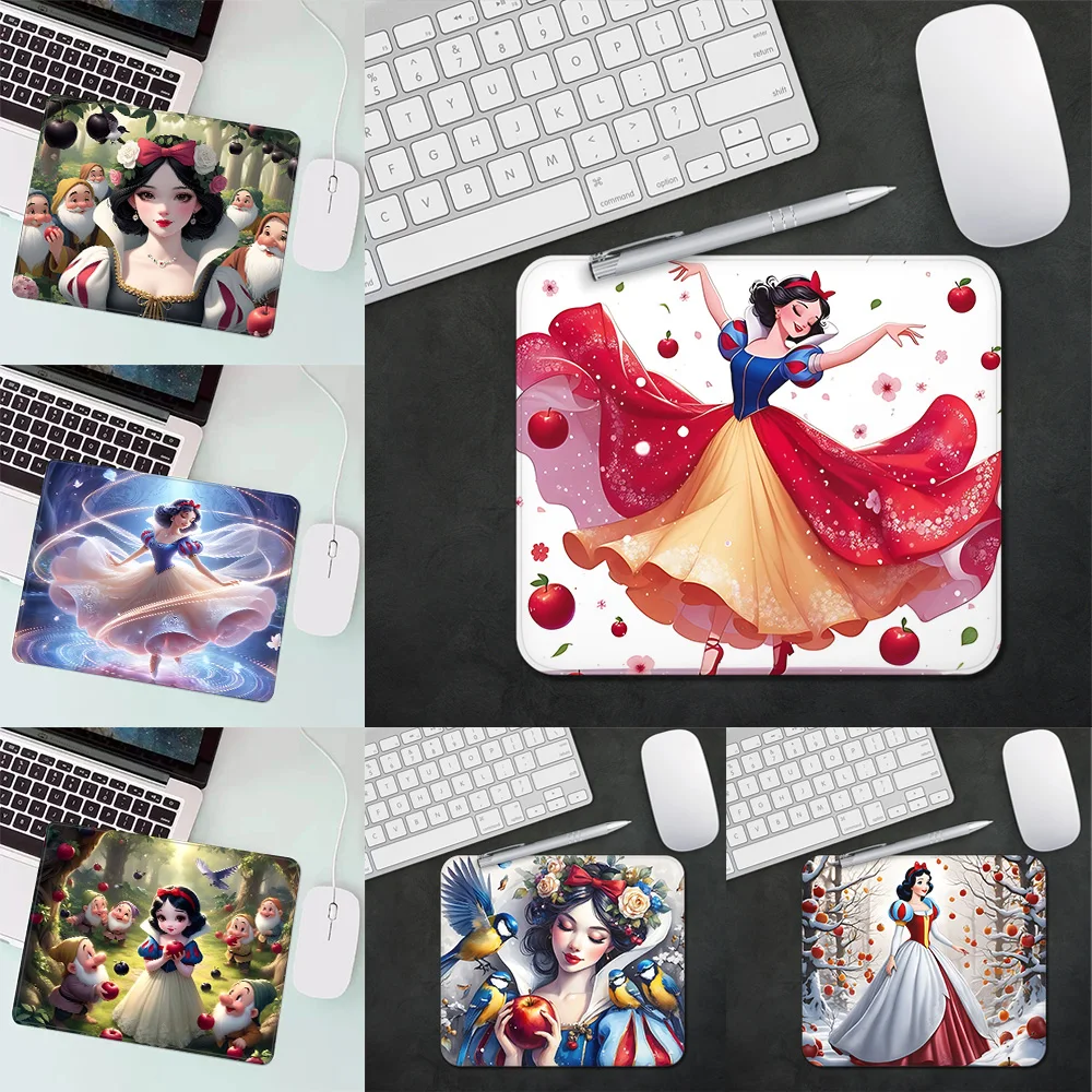 

Disney Snow White Gaming Mouse Pad XS Small Mousepad For PC Gamer Desktop Decoration Office Mouse Mat Deskmat Rug