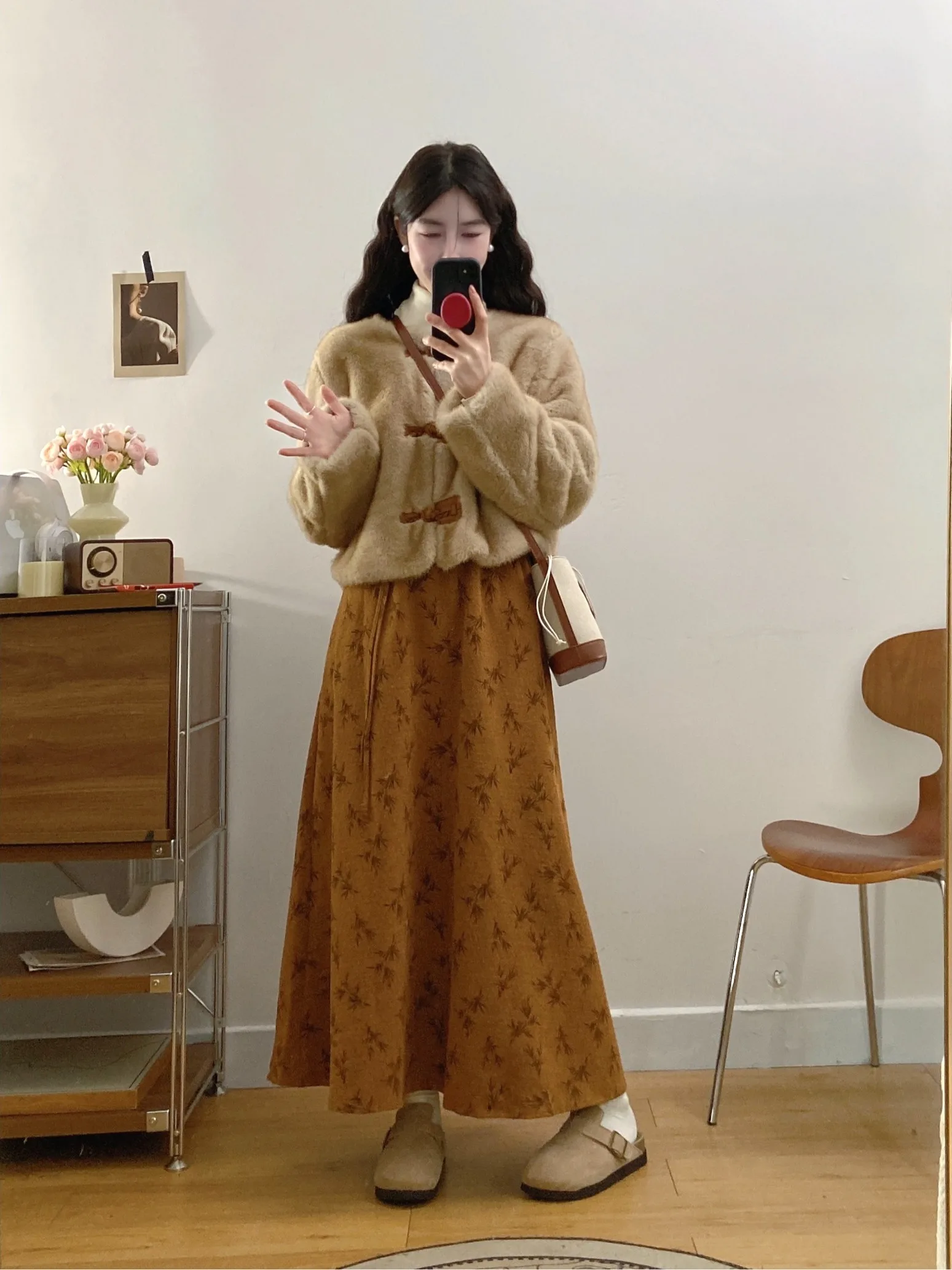 

plus Size Retro Faux Fur Jacket And A-Line Skirt Set Winter New Design Sense Outerwear Korean Style Loose Fit Long Sleeve
