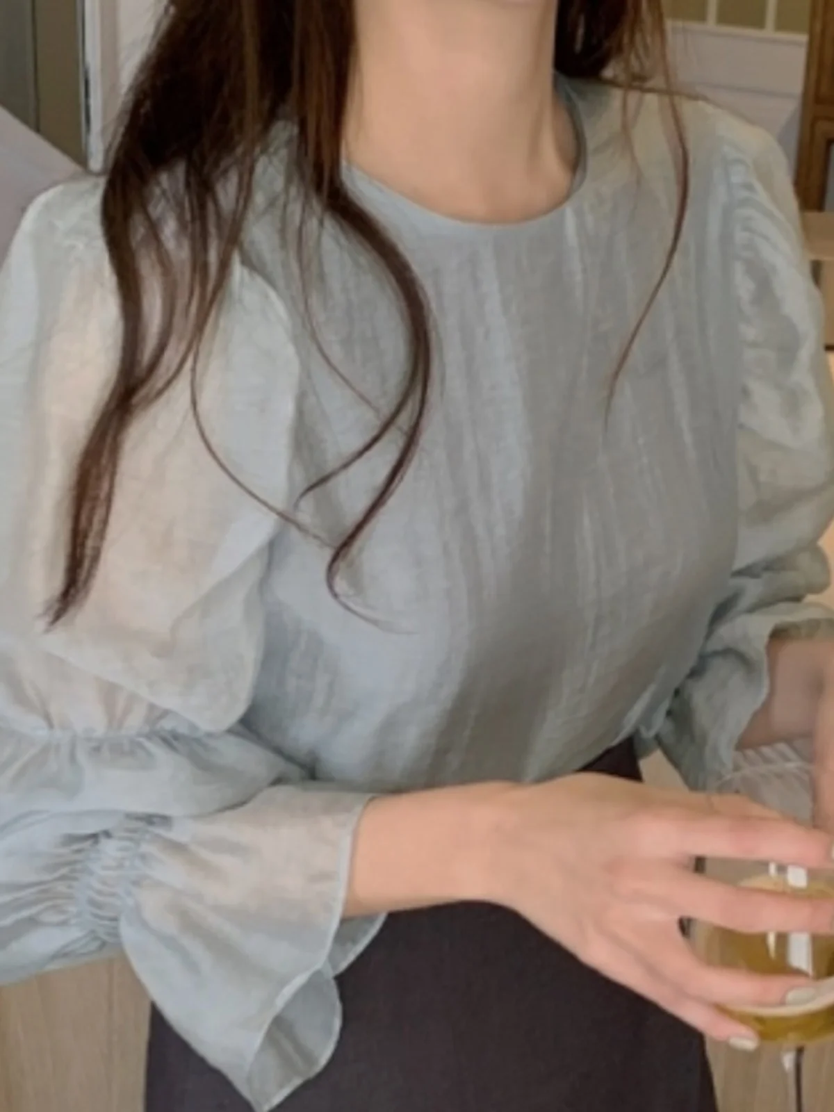 

Ele Chic Long Sve женский irt Fre круглый Ne шифон свободного кроя Bell Sve Base Top корейский Sle Commute Faion