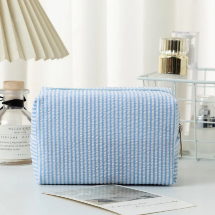 Light Blue White Vertical Striped Bubble Fabric Cosmetic Bag Soft Zipper Makeup Pouch Portable Travel Toiletry Storage Organizer Bag
