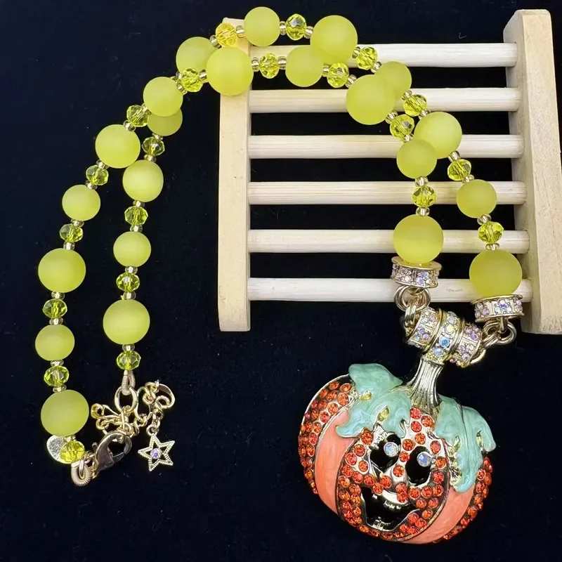 Medieval vintage diamond pumpkin necklace fashion versatile heavy industry pendant enamel craft pumpkin magnetic pendant