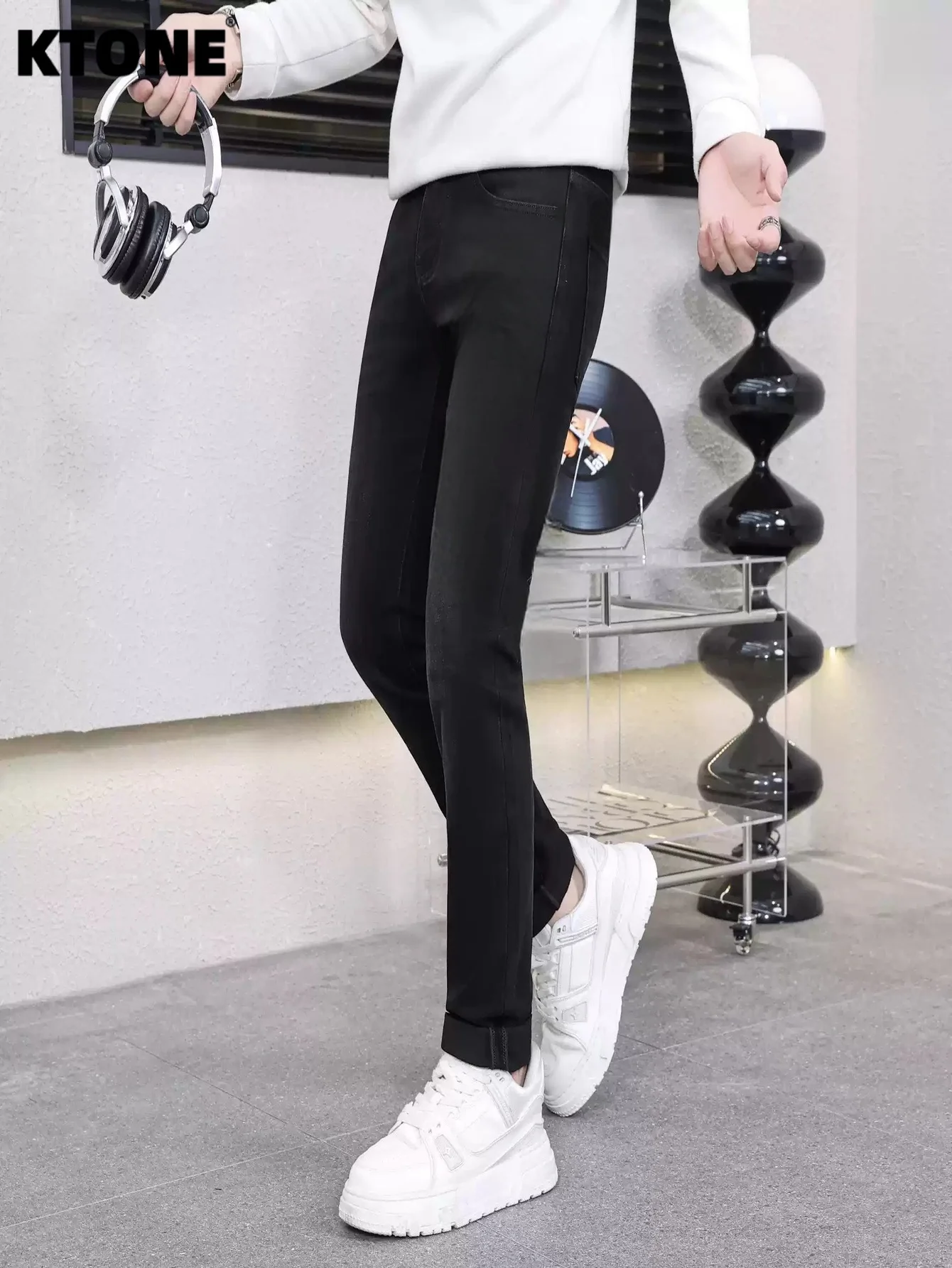 

Trendy Black Slim Jeans For Man Original Y2K Drip Style Streetwear Denim No accessories or belts included