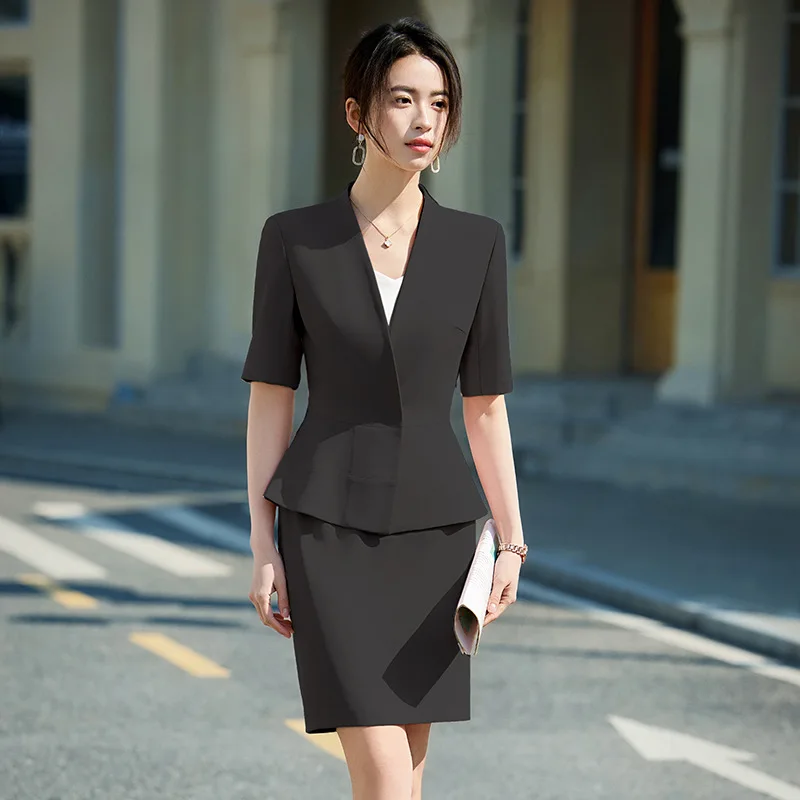Summer pink short-sleeved women's suit, professional attire for beauticians, hotel receptionist formal workwear, elegant skirt s