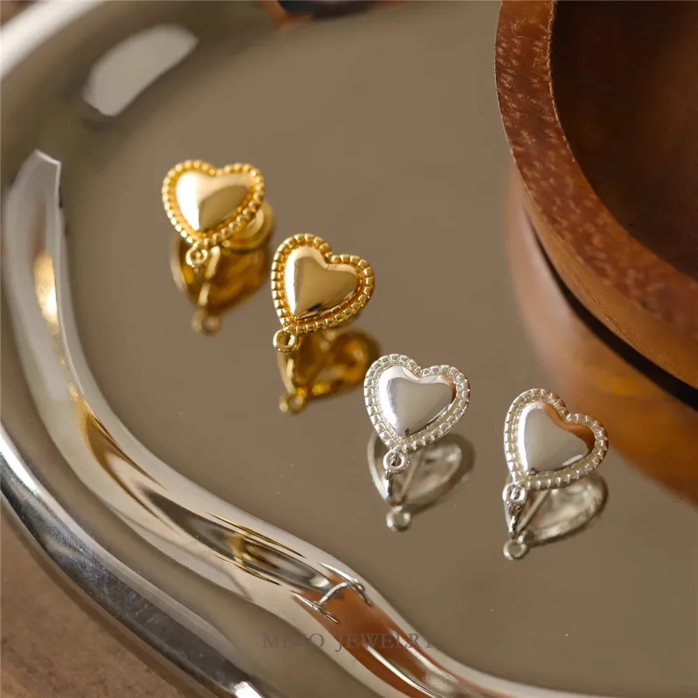 

Copper Plated Real Gold Simple Ins Lace Glossy Love Stud Earrings DIY Handmade Charm Accessories E009