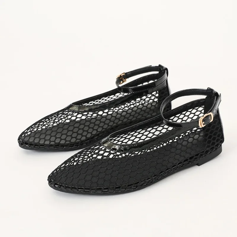 BIG SZIE 43 Comfortable Round Toe Buckle Strap Woman Flat Heels Fashion Design Hollow Out Breathable Mesh Female Sandals view 3