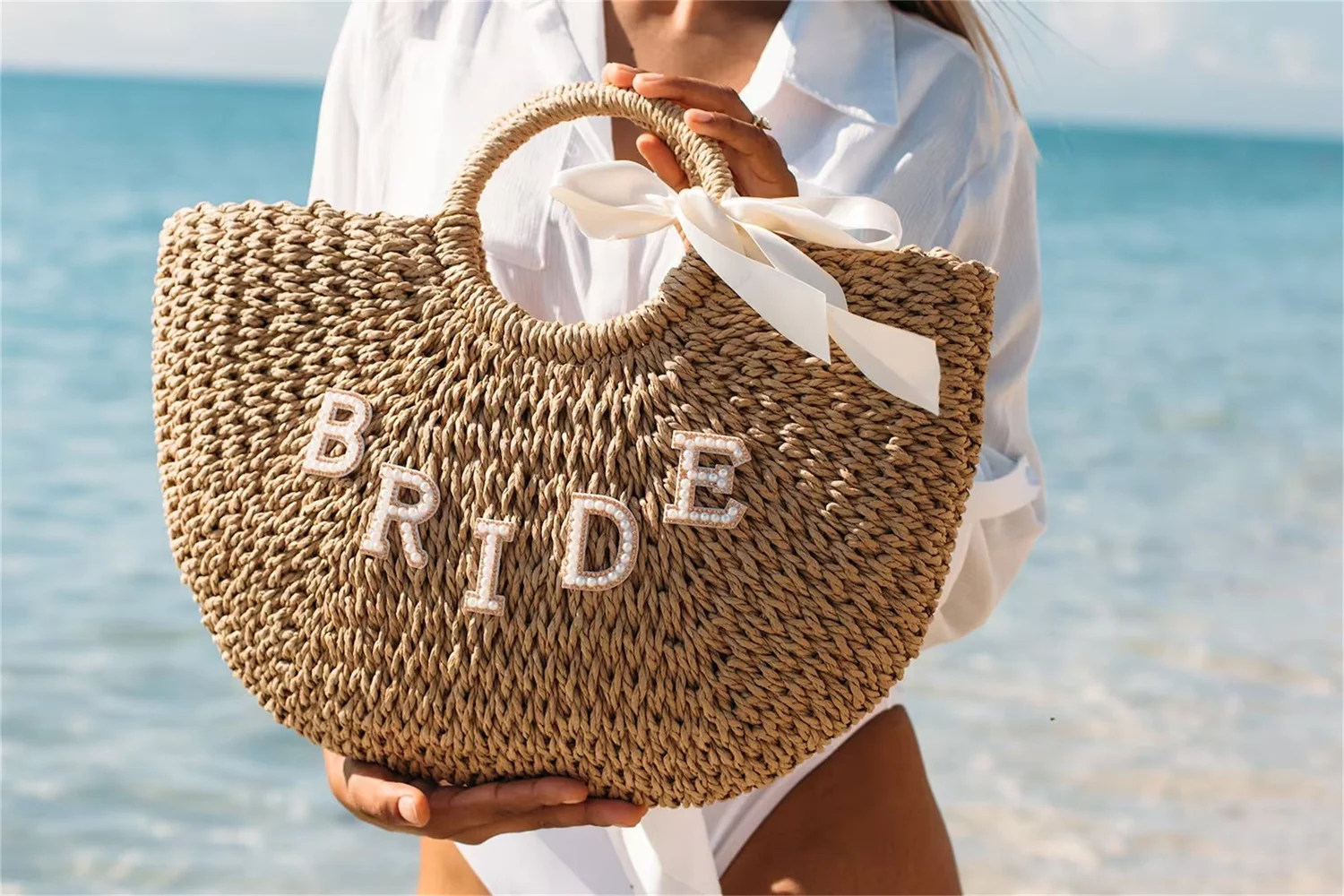 Customized straw bags,Mrs Custom Beach Bag, Personalized straw basket, bridal shower bag, Custom beach bag,straw tote, Custom ba