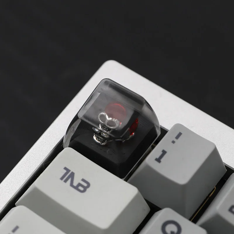 Resin Epoxy Transparent Dark Series Keycaps Cross Shaft Mechanical Keyboard Keycaps Single Height