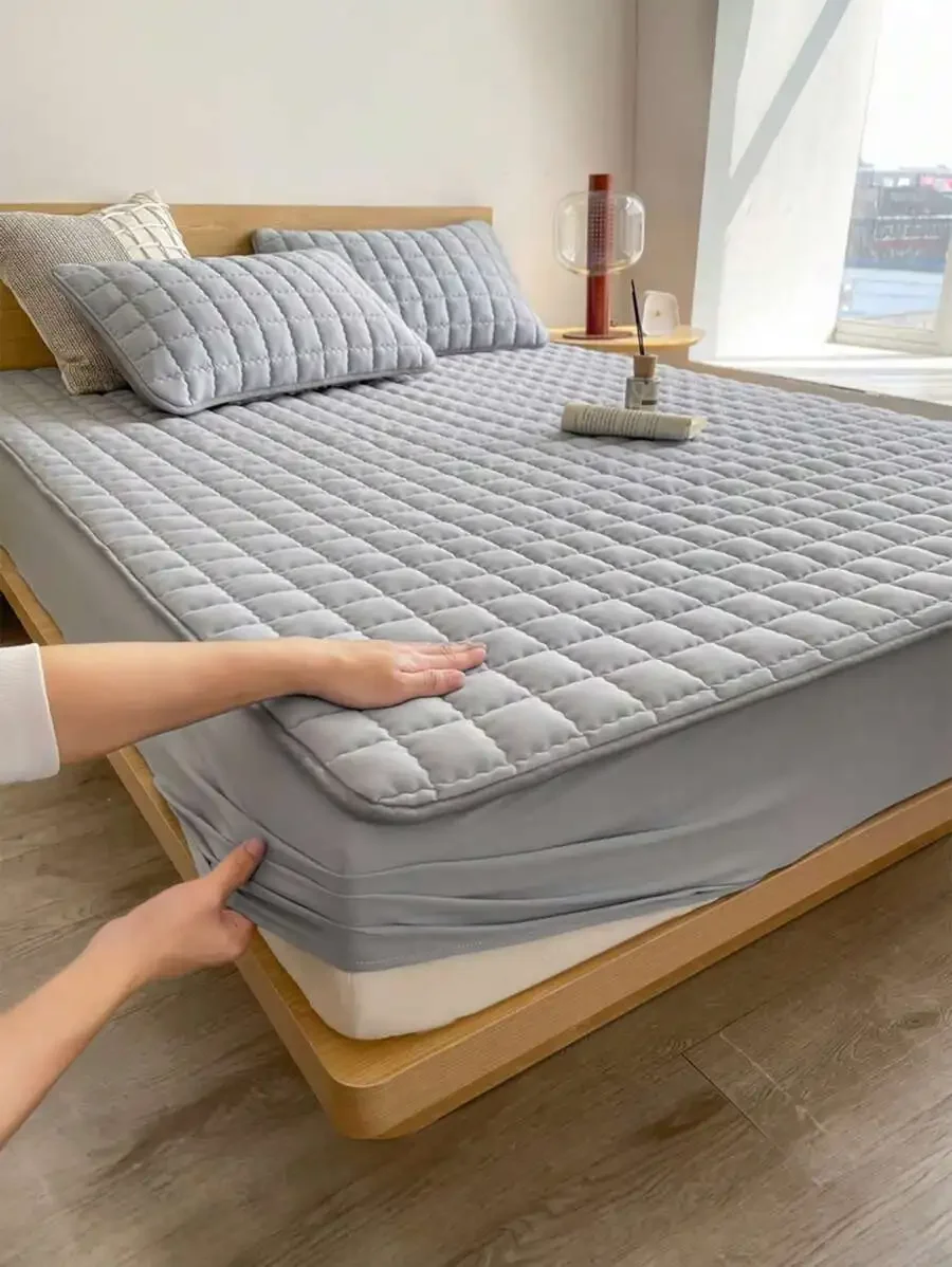 

1pc Quilted Bed Sheet, Bedding, Fitted Sheet, Mattress Cover, Bed Cover, Soft And Comfortable Bedding For Bedroom, Bedspread For