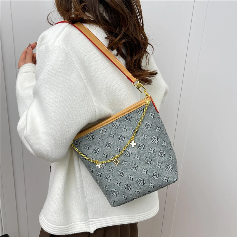

Elegant Classic Leather Handbag For Women Crossbody Bag Shoulder Bag By Famous Designer Popular Style