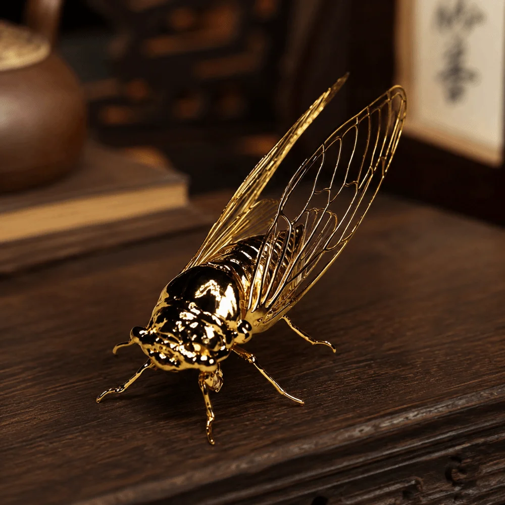 Creative Exquisite Cicada Figurine Mini Hollowed-out Alloy Animal Statue Anti-rust Retro Micro Landscape Figurine Tabletop Decor