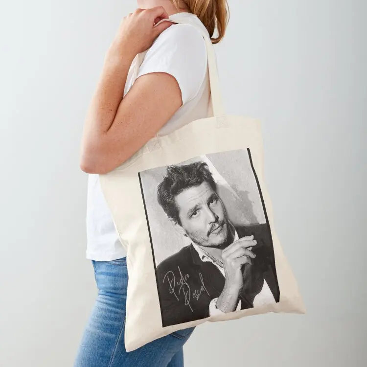 Pedro Pascal - Bw I…