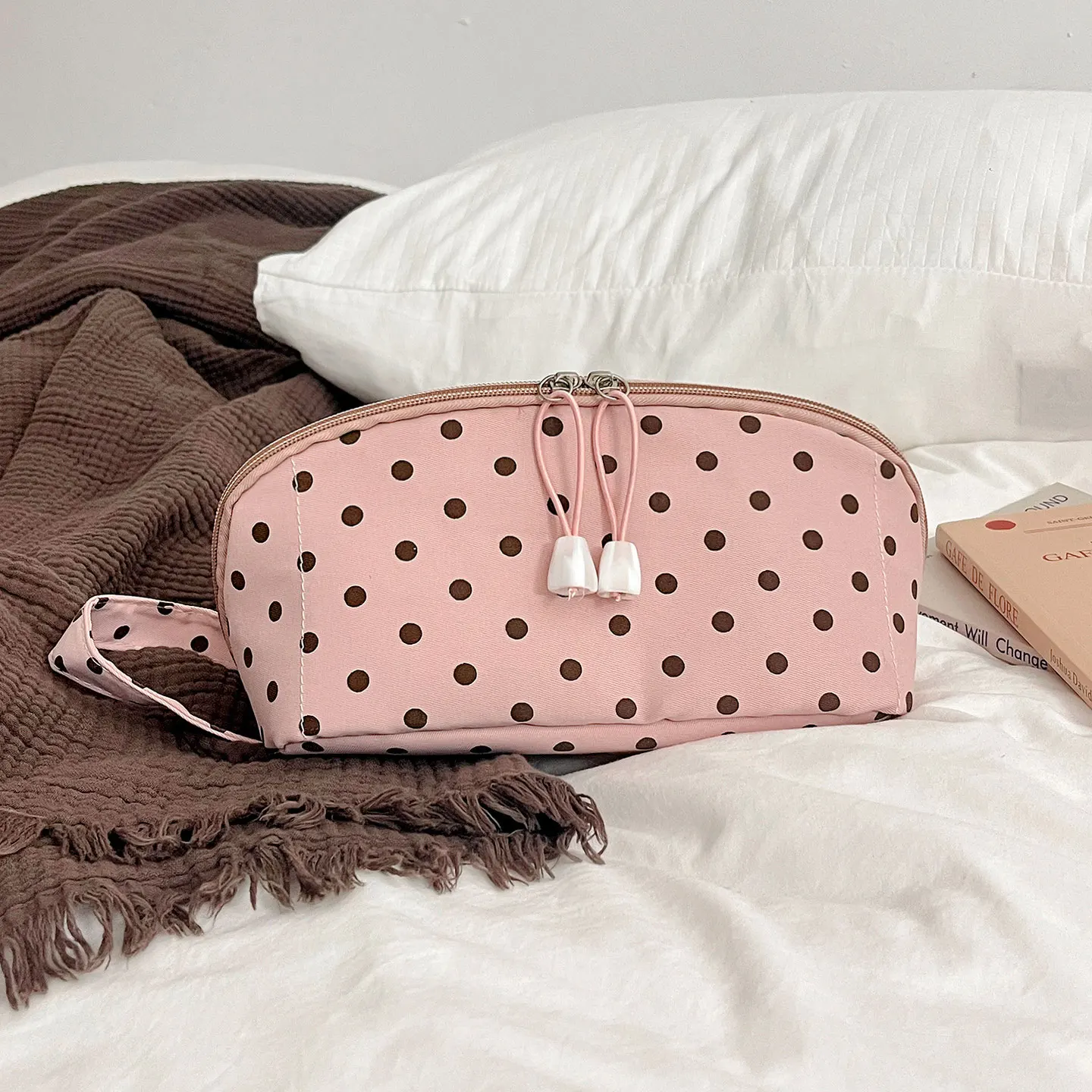 Große offene Make-up-Tasche, dreidimensionale vertikale Desktop-Reisetasche, vielseitige Wellenpunkt-Aufbewahrungstasche für Kosmetik – Detail 14