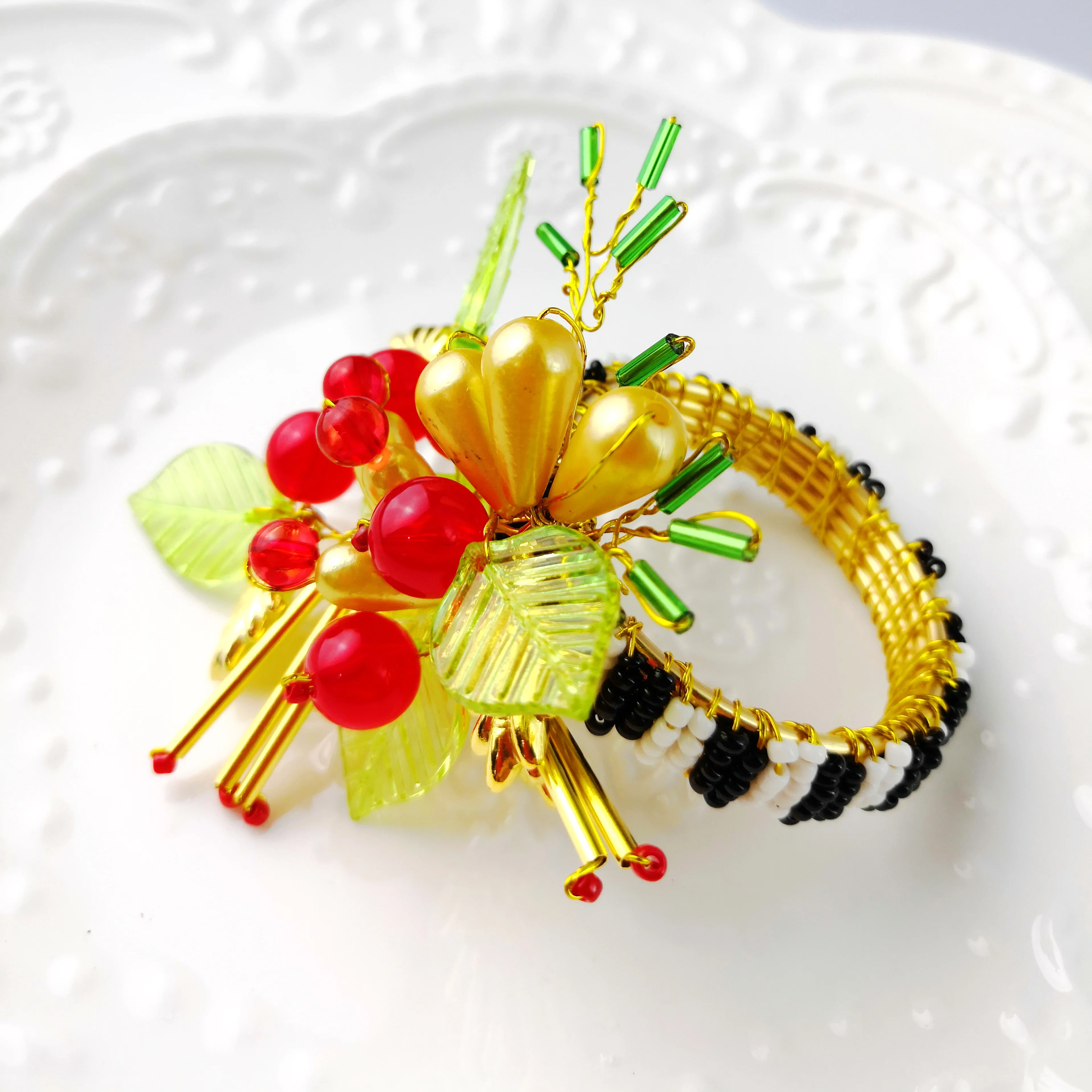 

Free Shipping Glass Beads Napkin Ring 8 Pcs New Design Qn21091407