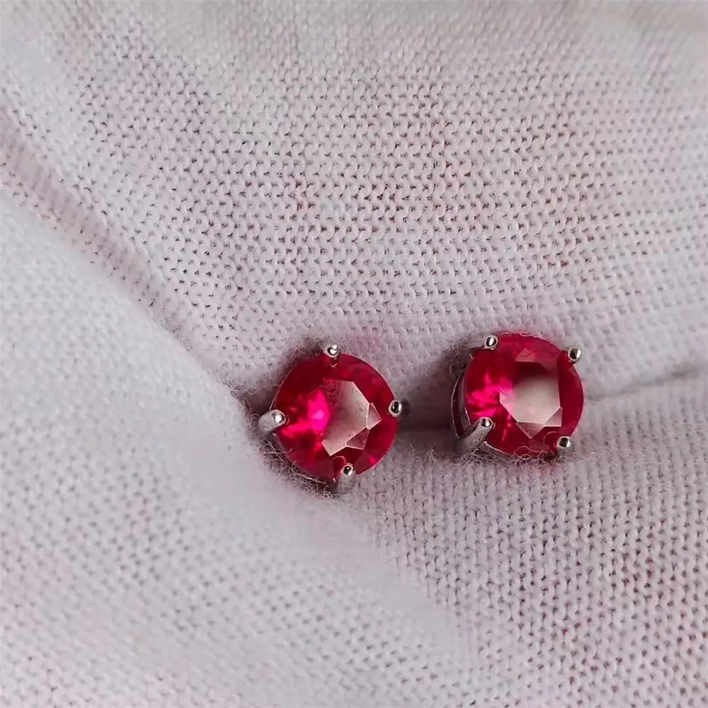 Ruby pigeon red ruby jewel earrings 925 Silver 5mm red corundum pop earrings Silver jewelry