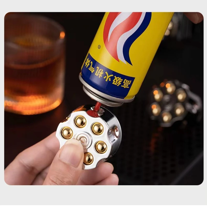 New Strange Creative Casino Chips Metal Lighter Gas Personality Butane Torch Lighter Oil Smoking Portable Mini Fun Gadgets