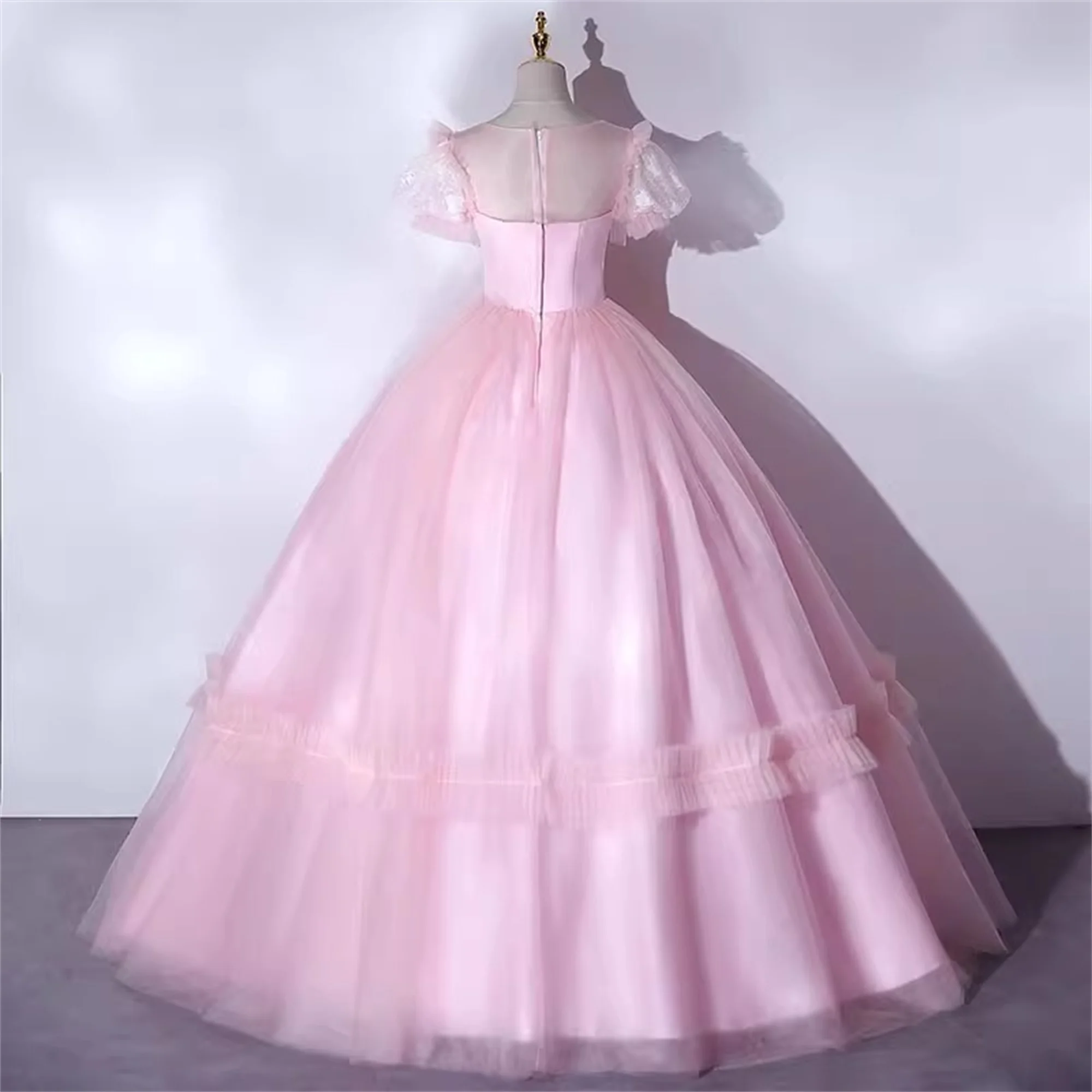 

JEHETH Pink Lace Pink Ball Gown Quinceanera Dresses Customized Applique Princess Birthday Party Sweet Formal 15 Year Old Dress