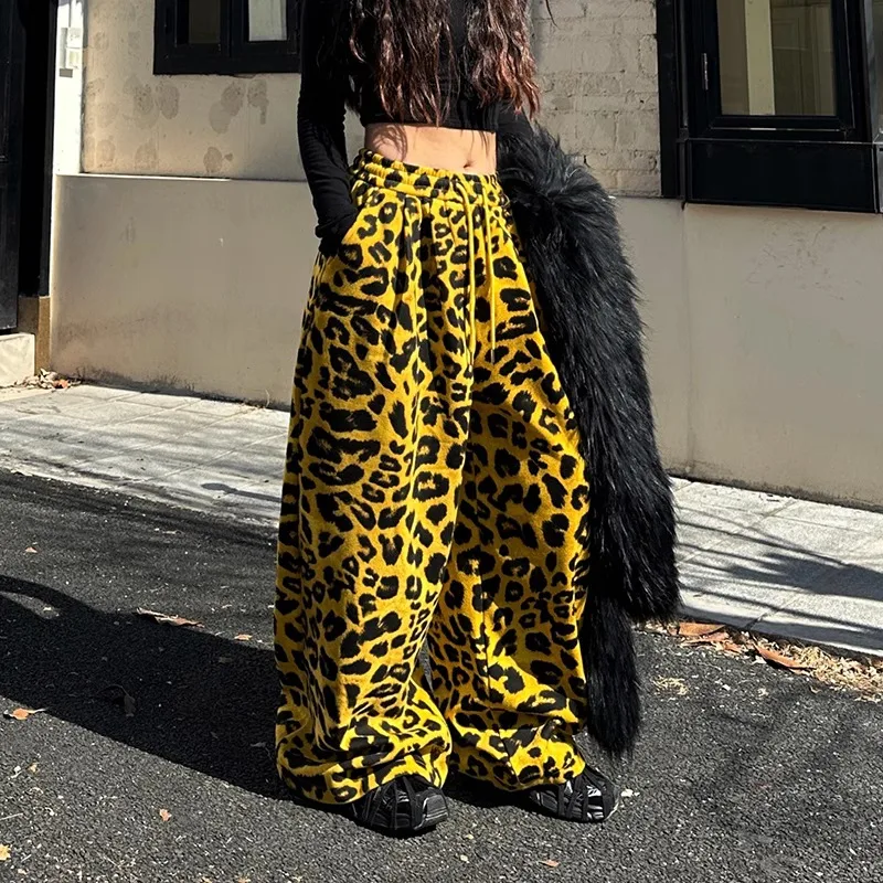 Fleece Thickened Sweatpants Women's Winter 2024 New Loose and Thin Leopard Print Sports Wide-leg Pants Trousers Y2k Baggy Slacks