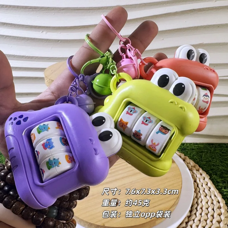and cute popular cartoon game console keychain children's desktop toy small pendant