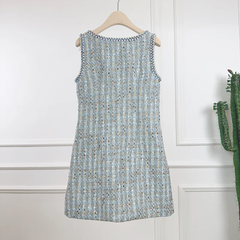 فستان عطر أزرق فاتح بدون أكمام بياقة مربعة على شكل زهرة فستان نسائي أنيق بصدر واحد من التويد فستان قصير فرنسي حلو