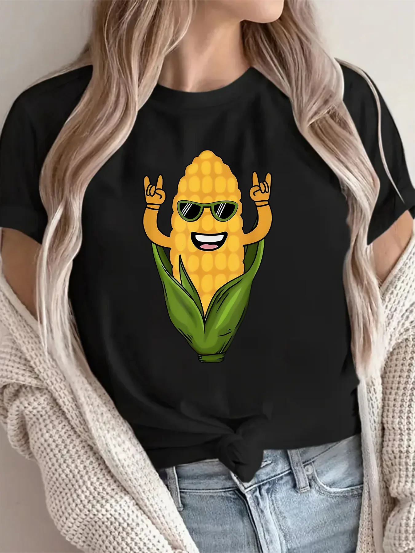 تي شيرت نسائي كاجوال برقبة دائرية بنمط الذرة المرح. بلوزة مريحة بأكمام قصيرة لملابس غير رسمية. تي شيرت يومي. #4