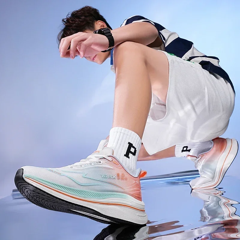 أحذية ماراثون من لوحة الكربون للرجال أحذية رياضية كاجوال عالية الجودة أحذية رياضية للجري خفيفة الوزن ومريحة أحذية رياضية للصالة الرياضية