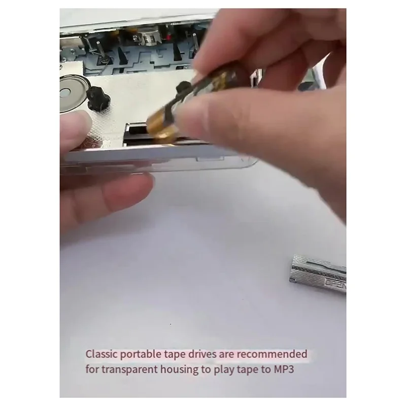

A99I-Tape Converter Кассета с прозрачным корпусом и интерфейсом MP3 Type-C Кассетный плеер