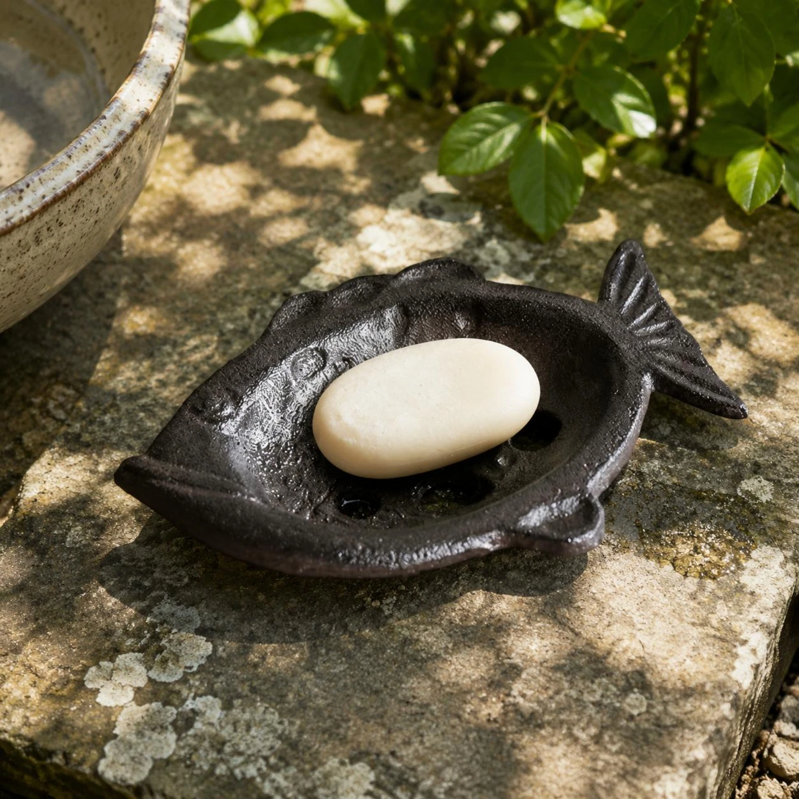 

Cast Iron Shell Soap Dish Rustic Vintage Conch Soap Tray Bath Accessory Heavy Duty Fade-Resistant for Garden