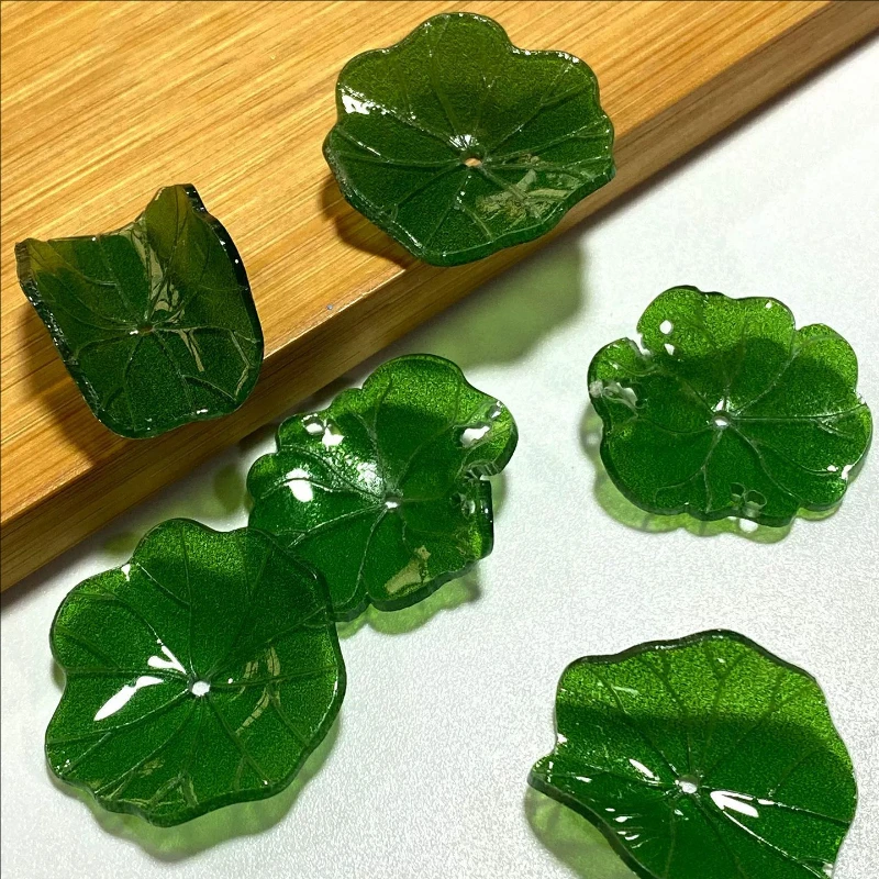 20 Pieces/Lot New Retro 26MM Leaves Acetic Acid Resin Beads Charm Torus Connectors for Diy Hair Earrings Jewelry Accessories