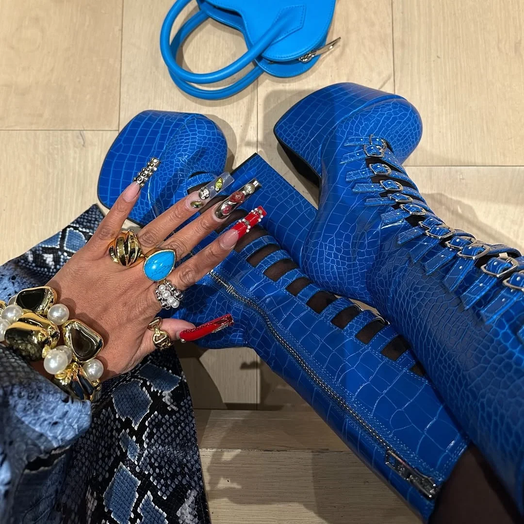 

Platform Zipper Square Heel Buckle Strap Women Pole Dance Shoes Crocodile Pattern Sexy Boots 2025 New Hollow Knee-High Boots