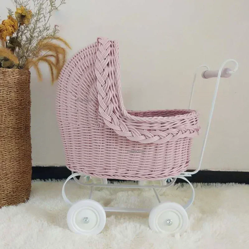 

Creative Rattan Pet Stroller for Dogs and Cats Home Pet Trolley Outing Walking Teddy Chihuahua Dog Buggy Transport pet Trolley Z