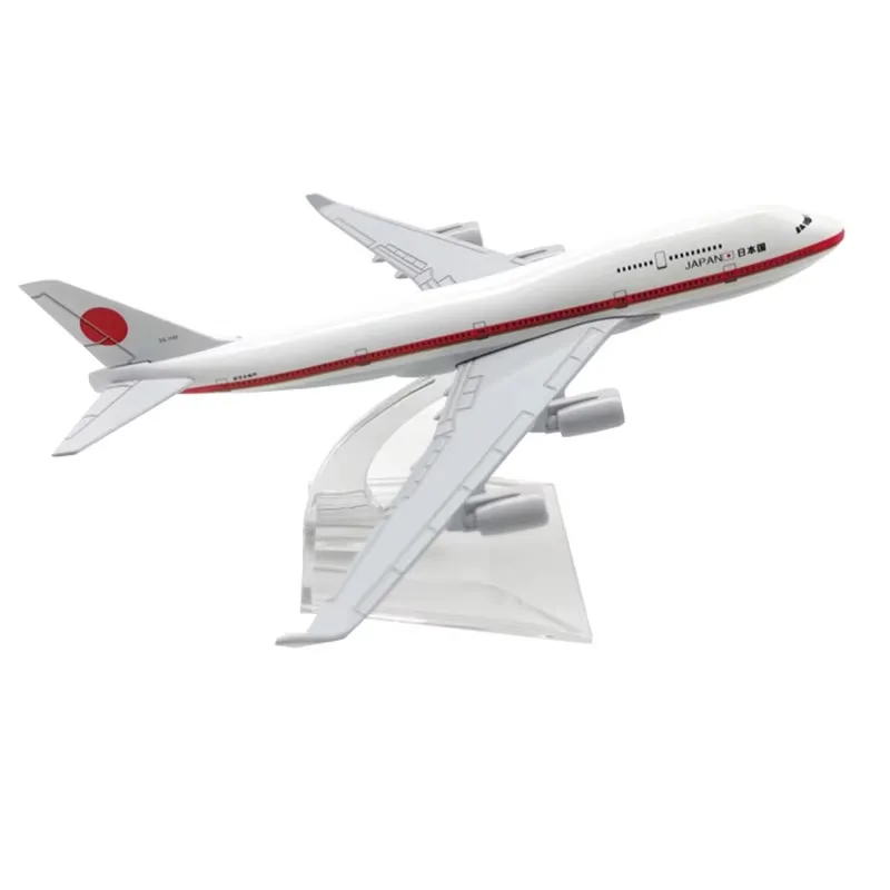 

1/400 Scale B747 Japan Presidential Airline Alloy Plane 16cm Boeing 747 Airplane Model Toys Decoration Children's Collection