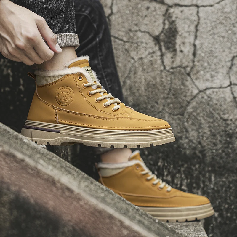Winter Men's Shoes Fashion High Top Leather Boots for Men Plush Warm Cotton Shoes Outdoor Non Slip Hiking Boots Botas Masculinas