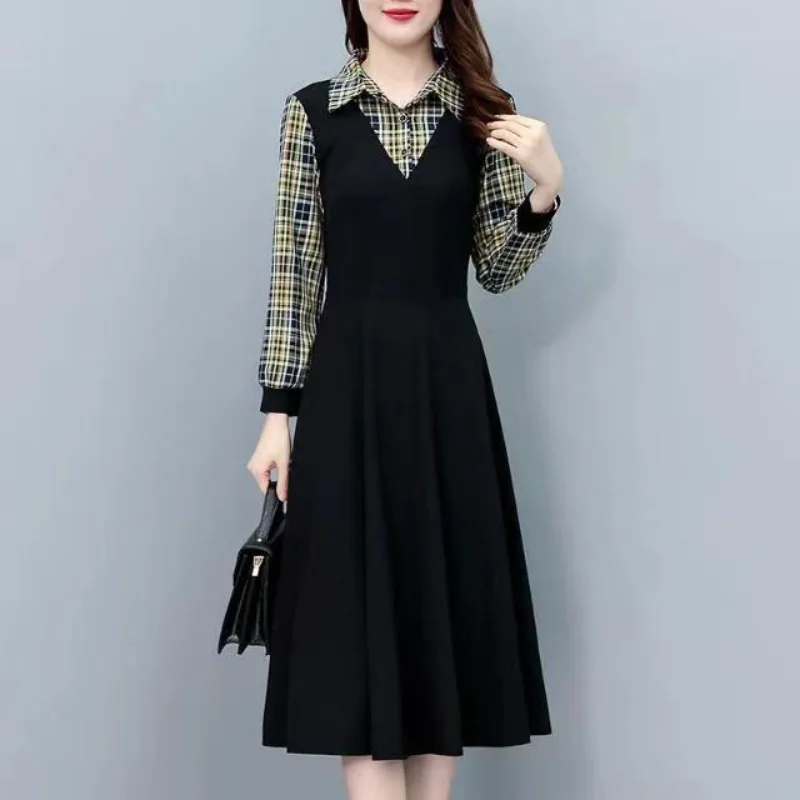 فستان نسائي بأكمام طويلة فضفاض مناسب مناسب ، ياقة بولو ، أزرار مرقعة ، منقوشة ، مزيفة من قطعتين ، متعددة الاستخدامات ، خريف ، شتاء ، موضة