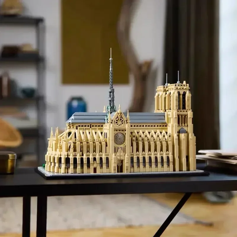 IN stock 2024 New Building 21061 Notre Dame Cathedral Model Kit Iconic Paris Monument Architecture Children's Day Gift